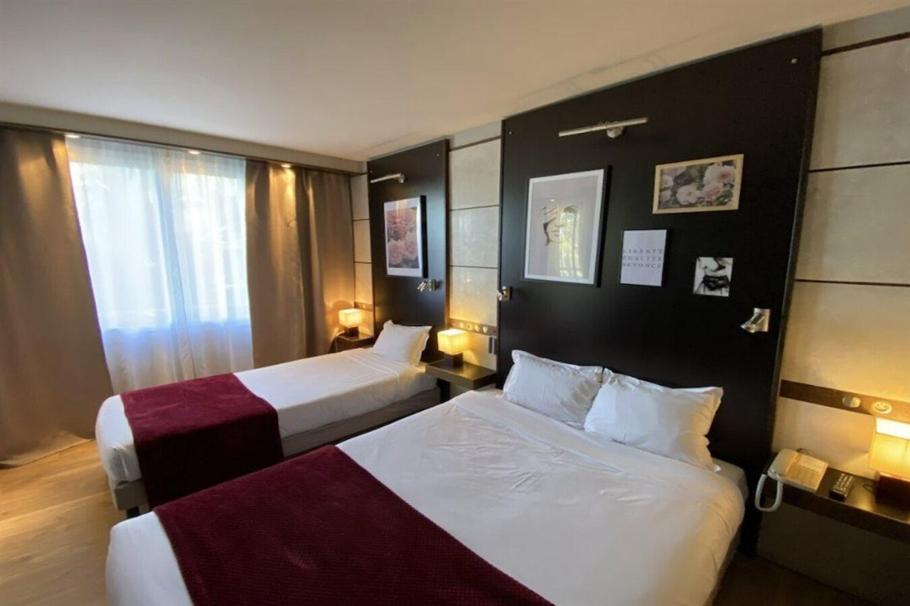 Cors'hotel Hotel