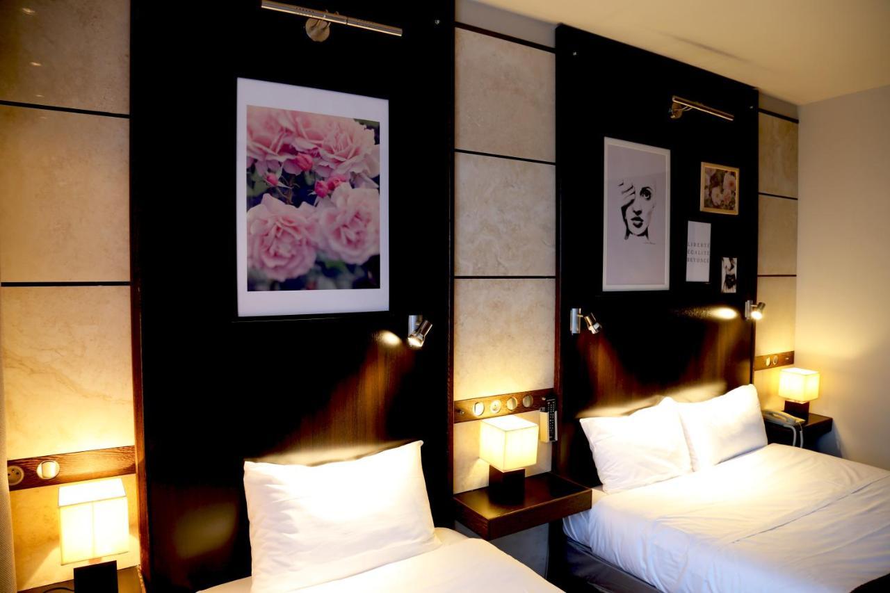 Cors'hotel Hotel